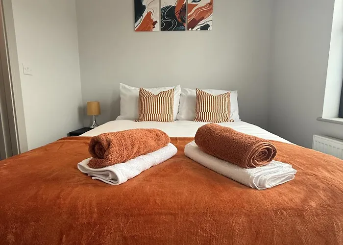 Buxton Road Suites